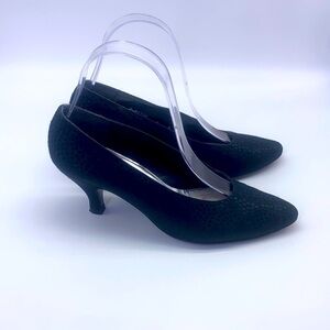 Henri Bendel - Vintage Black Dot Fabric Print Kitten Heels Made In Spain Size 6